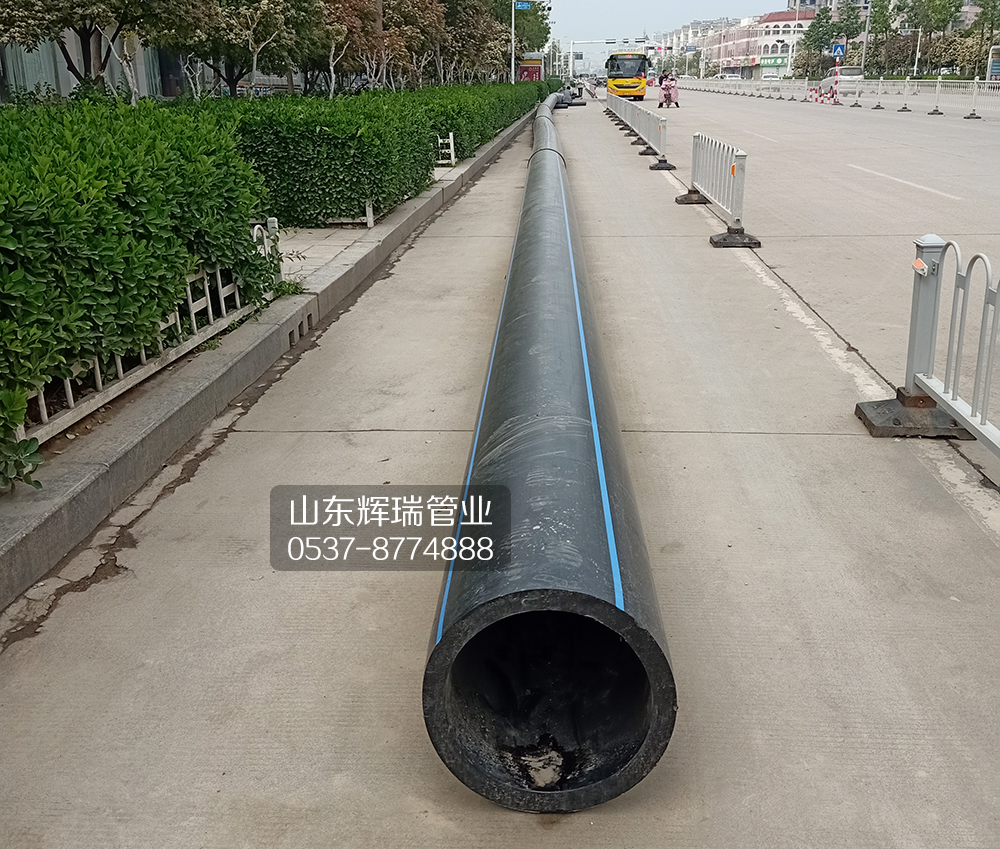 城市建設(shè)中pe給水管發(fā)揮自身優(yōu)勢(shì)無開挖拖拉管